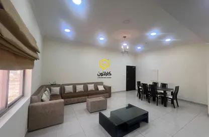 Apartment - 2 Bedrooms - 2 Bathrooms for rent in Sanabis - Manama - Capital Governorate