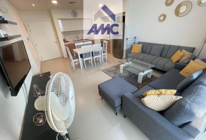 963596 - Property Image 2