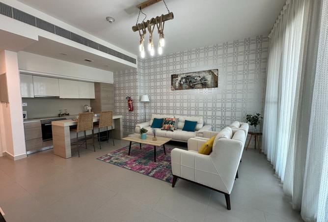954274 - Property Image 2