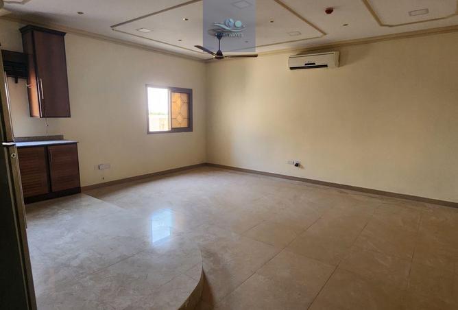 974723 - Property Image 2