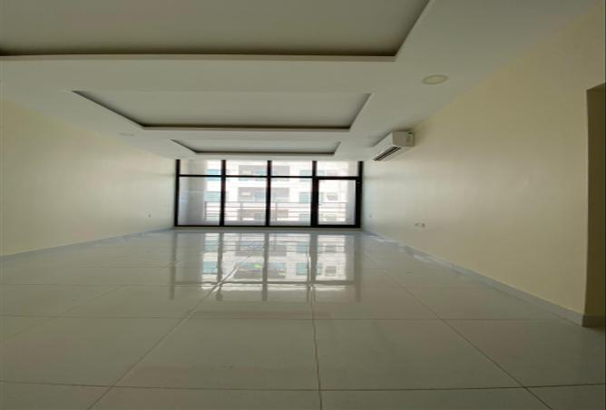 964211 - Property Main Image