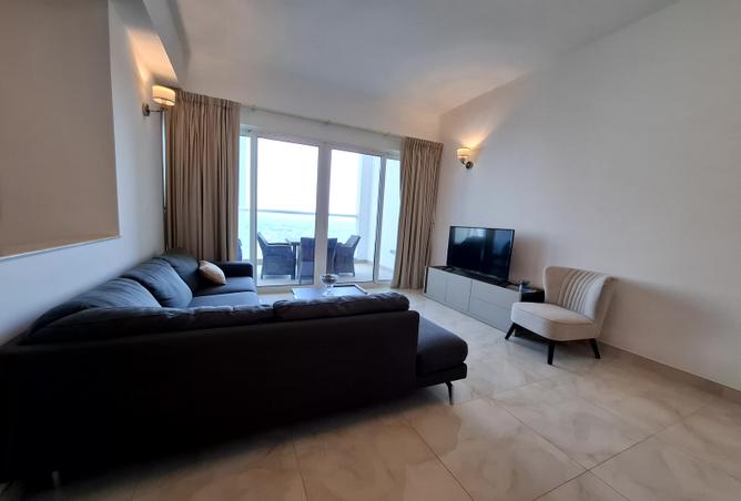956968 - Property Image 2