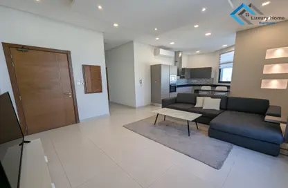 Apartment - 2 Bedrooms - 2 Bathrooms for rent in Janabiya - Northern Governorate