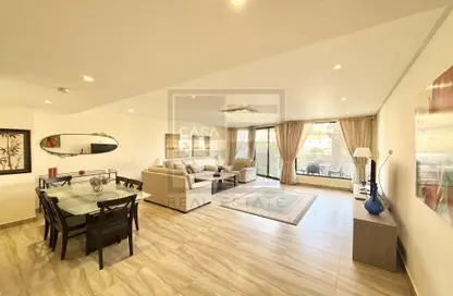 فيلا - 4 غرف نوم - 6 حمامات للايجار في النجمه - أمواج - المحرق فيلا - 4 غرف نوم - 6 حمامات للايجار في النجمه - أمواج - المحرق