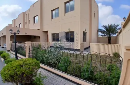 Villa - 4 Bedrooms - 4 Bathrooms for rent in Janabiya - Northern Governorate
