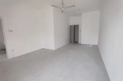 Apartment - Studio - 1 Bathroom for rent in Exhibition Road - Hoora - Capital Governorate