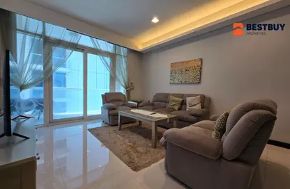 Apartment - 2 Bedrooms - 3 Bathrooms for rent in Al Juffair - Capital Governorate