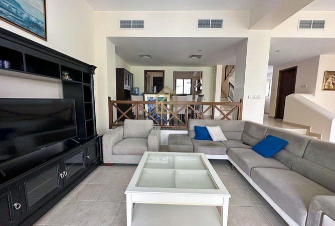 972647 - صورة العقار 2