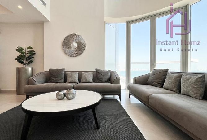 989206 - Property Image 2