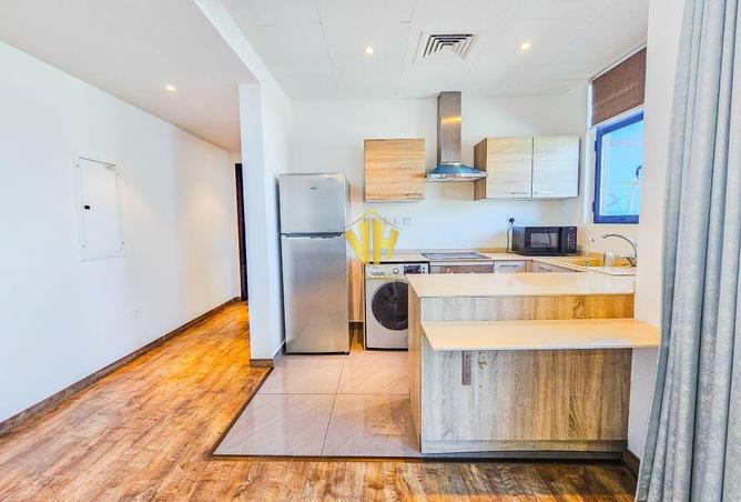 988949 - Property Image 2