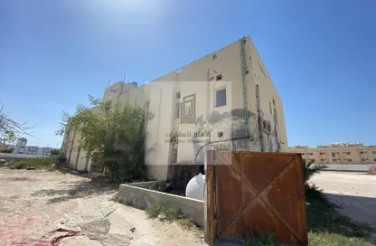 عمارة بالكامل - 8 غرف نوم - 8 حمامات للايجار في توبلي - المحافظة الوسطى