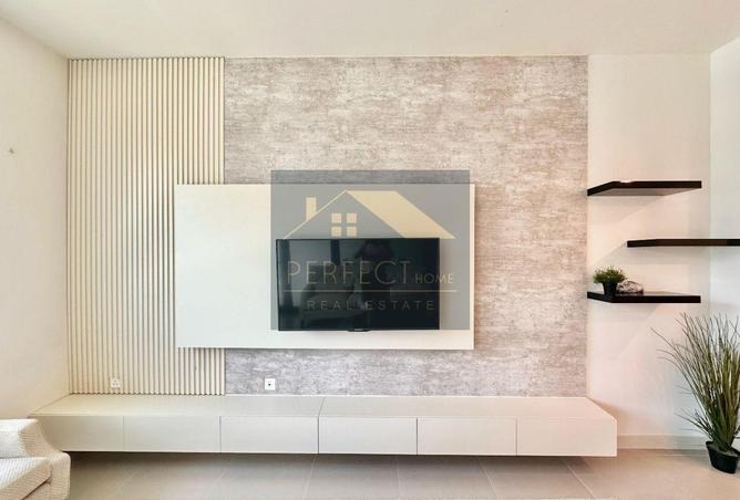 969313 - Property Image 2