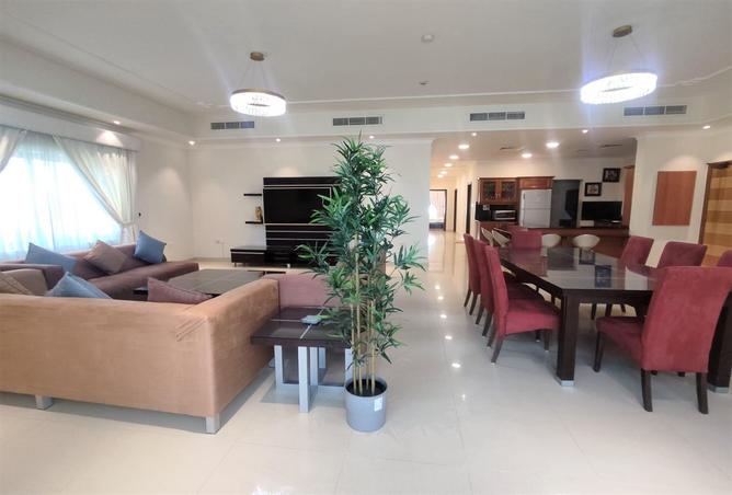 967984 - Property Image 2