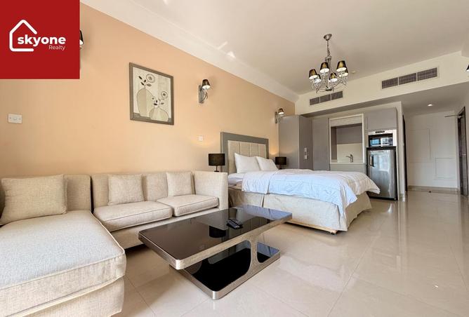 988016 - Property Image 2