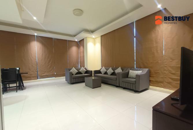 956938 - Property Image 2