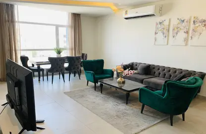 Apartment - 2 Bedrooms - 2 Bathrooms for rent in Mahooz - Manama - Capital Governorate