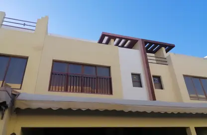 Villa - 4 Bedrooms - 5 Bathrooms for rent in Al Dair - Muharraq Governorate