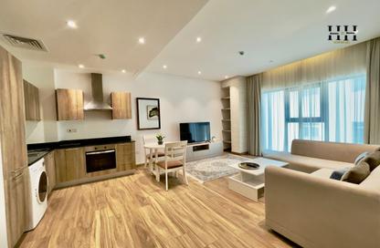 Apartment - 1 Bedroom - 1 Bathroom for rent in Sanabis - Manama - Capital Governorate