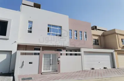 Villa - 4 Bedrooms - 5 Bathrooms for sale in Jid Al Haj - Northern Governorate