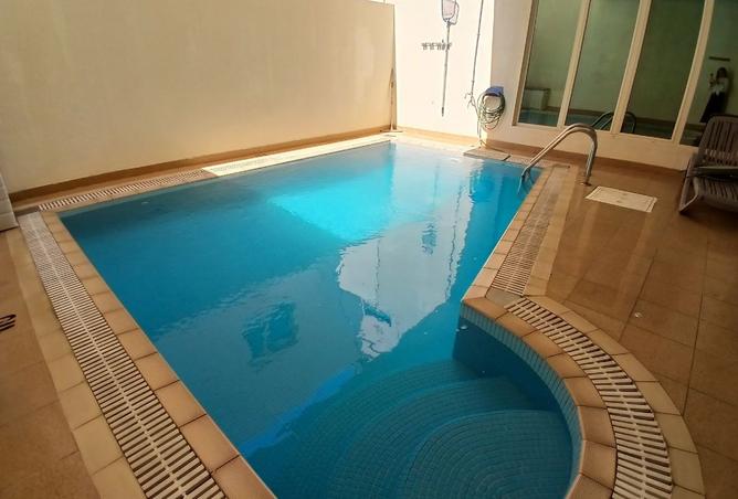 962658 - Property Image 2