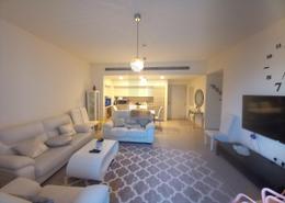 صورةغرفة المعيشة / غرفة الطعام لـ: شقة - 2 غرف نوم - 2 حمامات للكراء في مراسي البحرين - ديار المحرق - المحرق, صورة 1