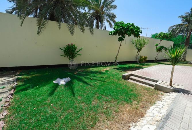 968005 - Property Image 3