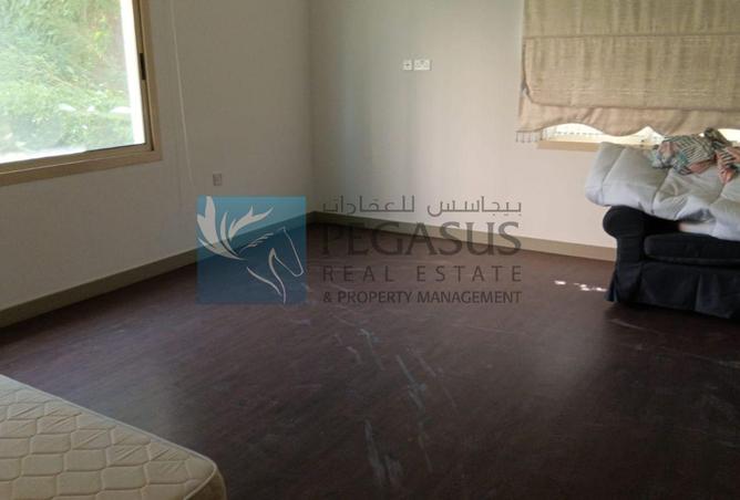 961614 - Property Image 3