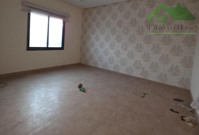 977584 - Property Image 3