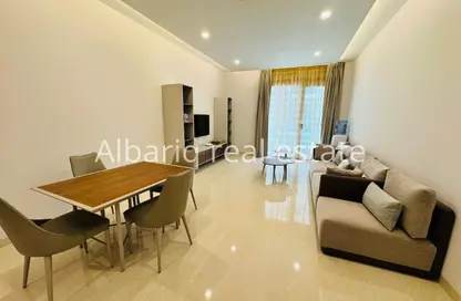 Apartment - 1 Bedroom - 2 Bathrooms for rent in Al Juffair - Capital Governorate