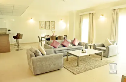 Living / Dining Room image for: Duplex - 2 Bedrooms - 3 Bathrooms for rent in The Lagoon - Amwaj Islands - Muharraq Governorate, Image 1