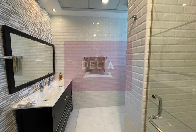 962503 - Property Image 3