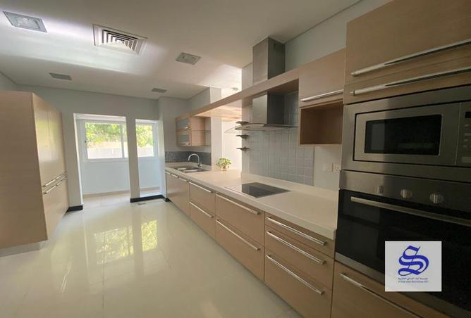 958292 - Property Image 3