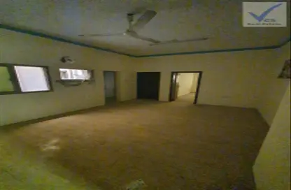 Apartment - 2 Bedrooms - 1 Bathroom for rent in Tashan - Northern Governorate