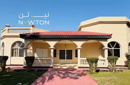 Villa - 4 Bedrooms - 3 Bathrooms for rent in Seef - Capital Governorate