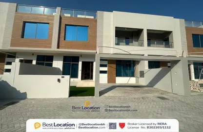 Villa - 5 Bedrooms - 6 Bathrooms for sale in Hidd - Muharraq Governorate
