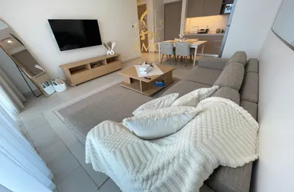 Apartment - 2 Bedrooms - 2 Bathrooms for rent in Marassi Al Bahrain - Diyar Al Muharraq - Muharraq Governorate