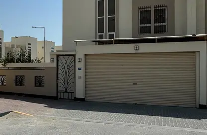 فيلا - 3 غرف نوم - 5 حمامات للبيع في الهملة - المحافظة الشمالية