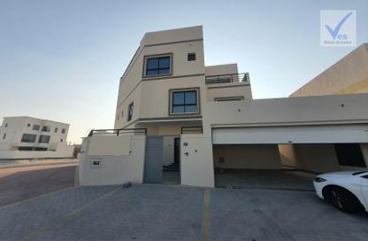 Villa - 6 Bedrooms - 7 Bathrooms for sale in Diyar Al Muharraq - Muharraq Governorate