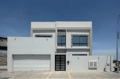 Villa - 6 Bedrooms - 7 Bathrooms for sale in Mozoon - Diyar Al Muharraq - Muharraq Governorate