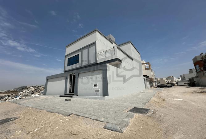 802378 - Property Image 2