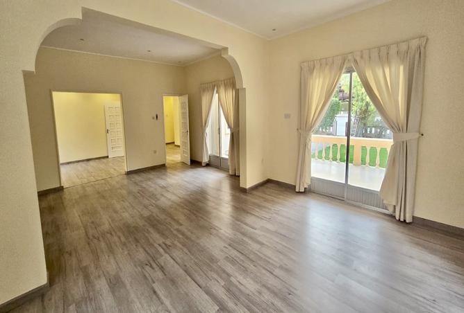 932665 - Property Main Image