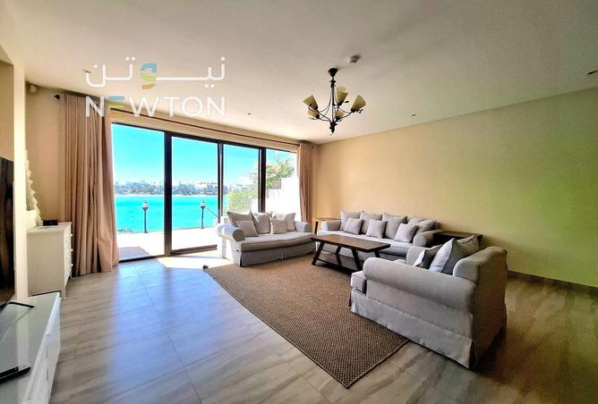 967220 - Property Image 3