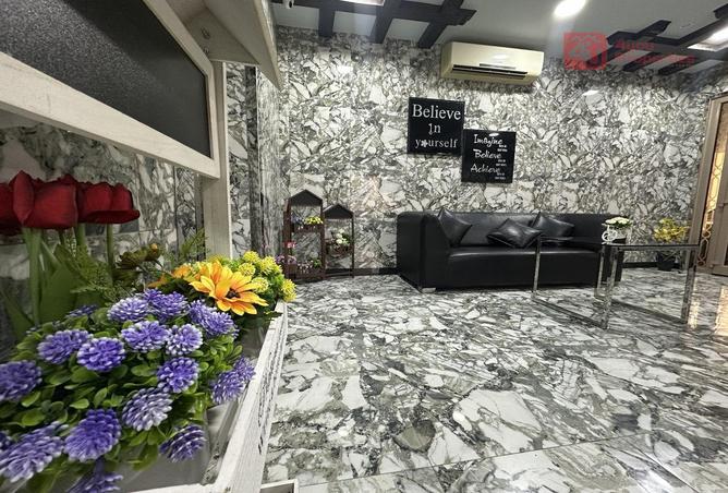 906262 - Property Main Image