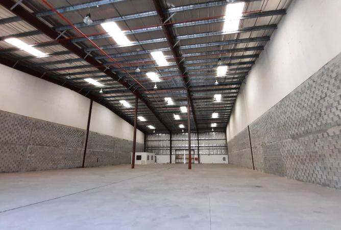 Warehouse - Studio for rent in Hidd - Muharraq Governorate