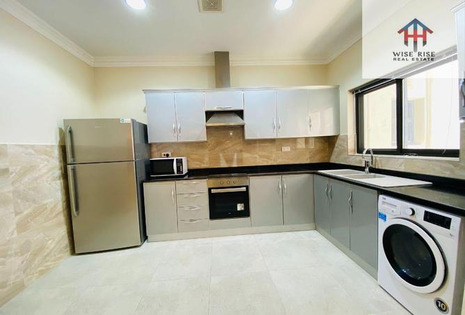 988093 - Property Image 2