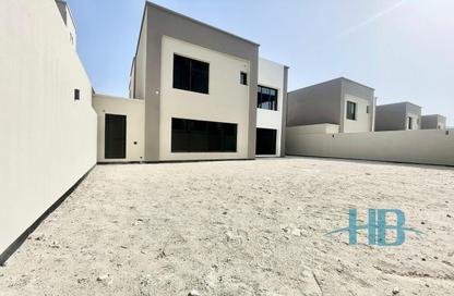 Villa - 4 Bedrooms - 5 Bathrooms for rent in Al Bareh - Diyar Al Muharraq - Muharraq Governorate