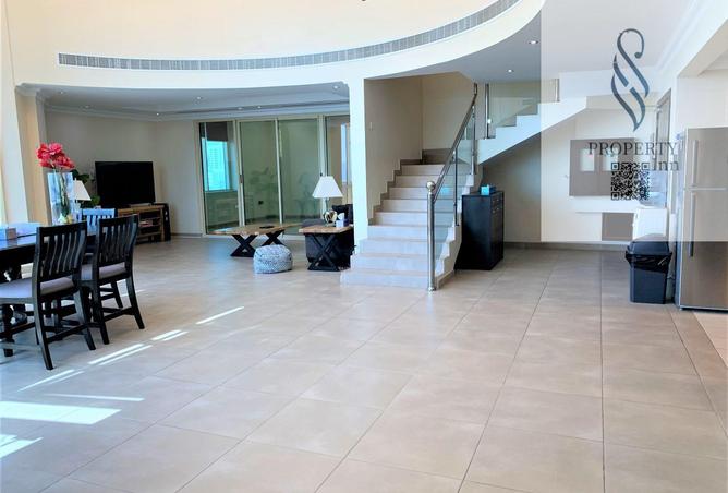 960245 - Property Image 3