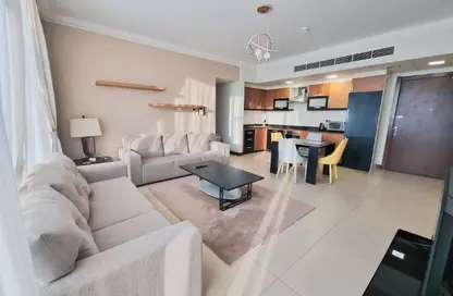 Apartment - 2 Bedrooms - 3 Bathrooms for rent in Al Juffair - Capital Governorate