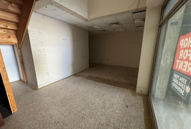 982483 - Property Image 2