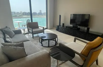 Apartment - 2 Bedrooms - 3 Bathrooms for rent in Reef Island - Capital Governorate